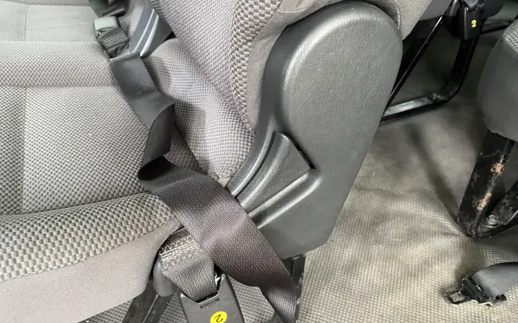 Reclining seat